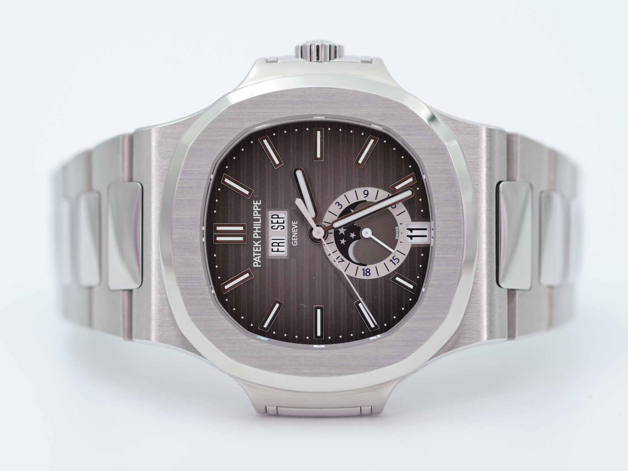 PATEK PHILIPPE NAUTILUS 5726/1A-001 - NEW