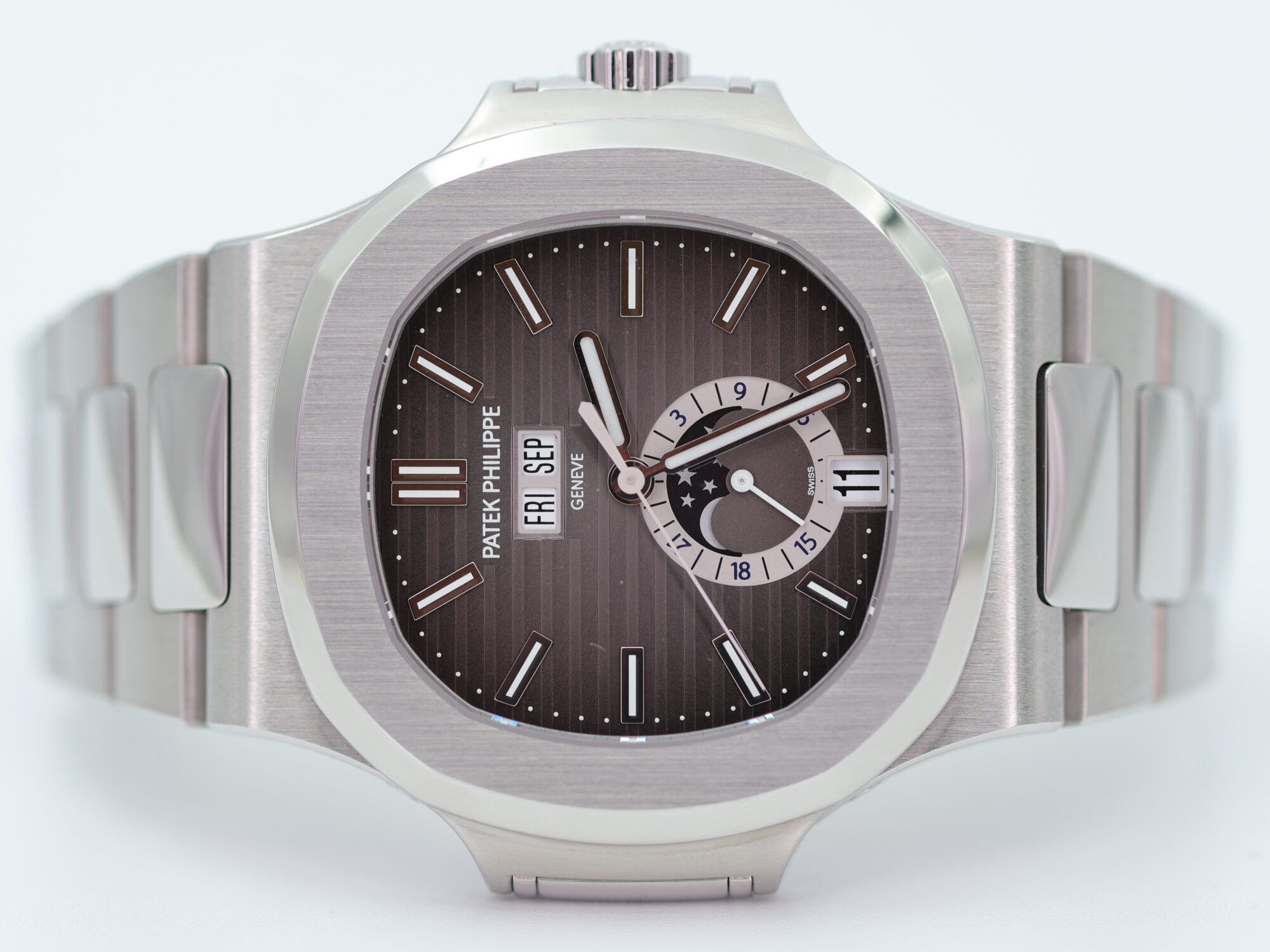 PATEK PHILIPPE NAUTILUS 5726/1A-001 - NEW